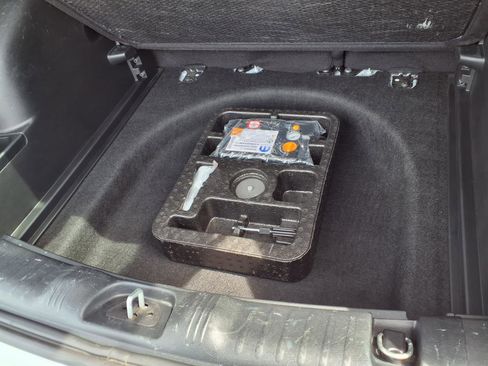 Used 2022 Jeep Compass Latitude image 30