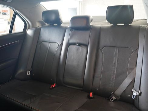 Used 2012 Lincoln MKZ FWD image 31