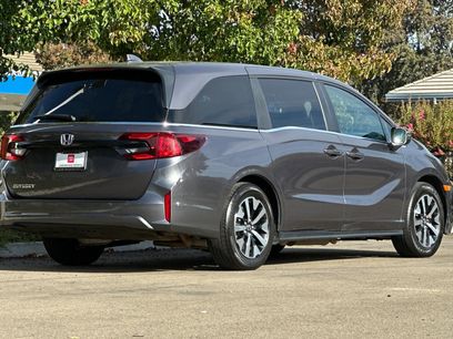 Used 2025 Honda Odyssey EX-L