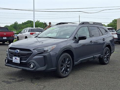 Used 2024 Subaru Outback Onyx Edition AWD/4WD image 3