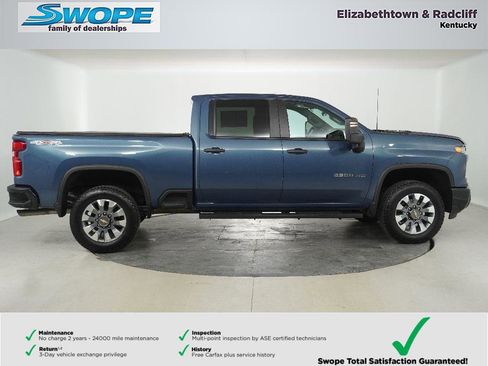 Used 2025 Chevrolet Silverado 2500 Custom w/ Custom Convenience Package image 2
