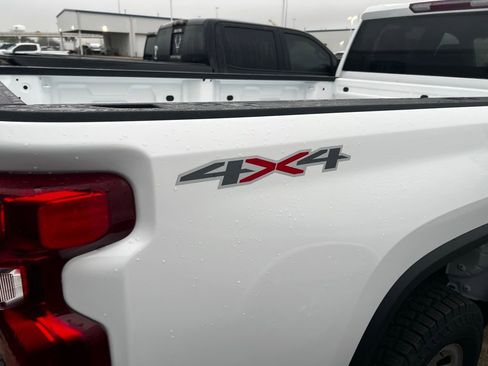 Used 2024 Chevrolet Silverado 3500 W/T w/ WT Convenience Package image 7