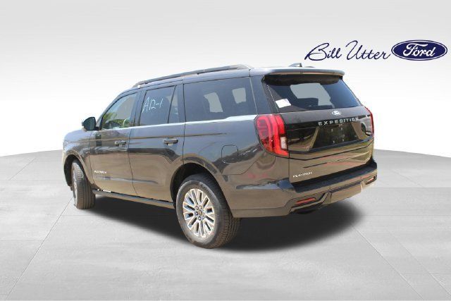New 2027 Ford Expedition Platinum w/ Driver's Package RWD image 4