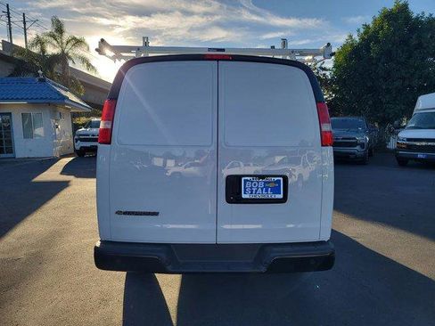 New 2025 Chevrolet Express 2500 w/ Driver Convenience Package image 7