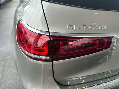 Used 2023 Mercedes-Benz GLS 450 GLS 450 image 28