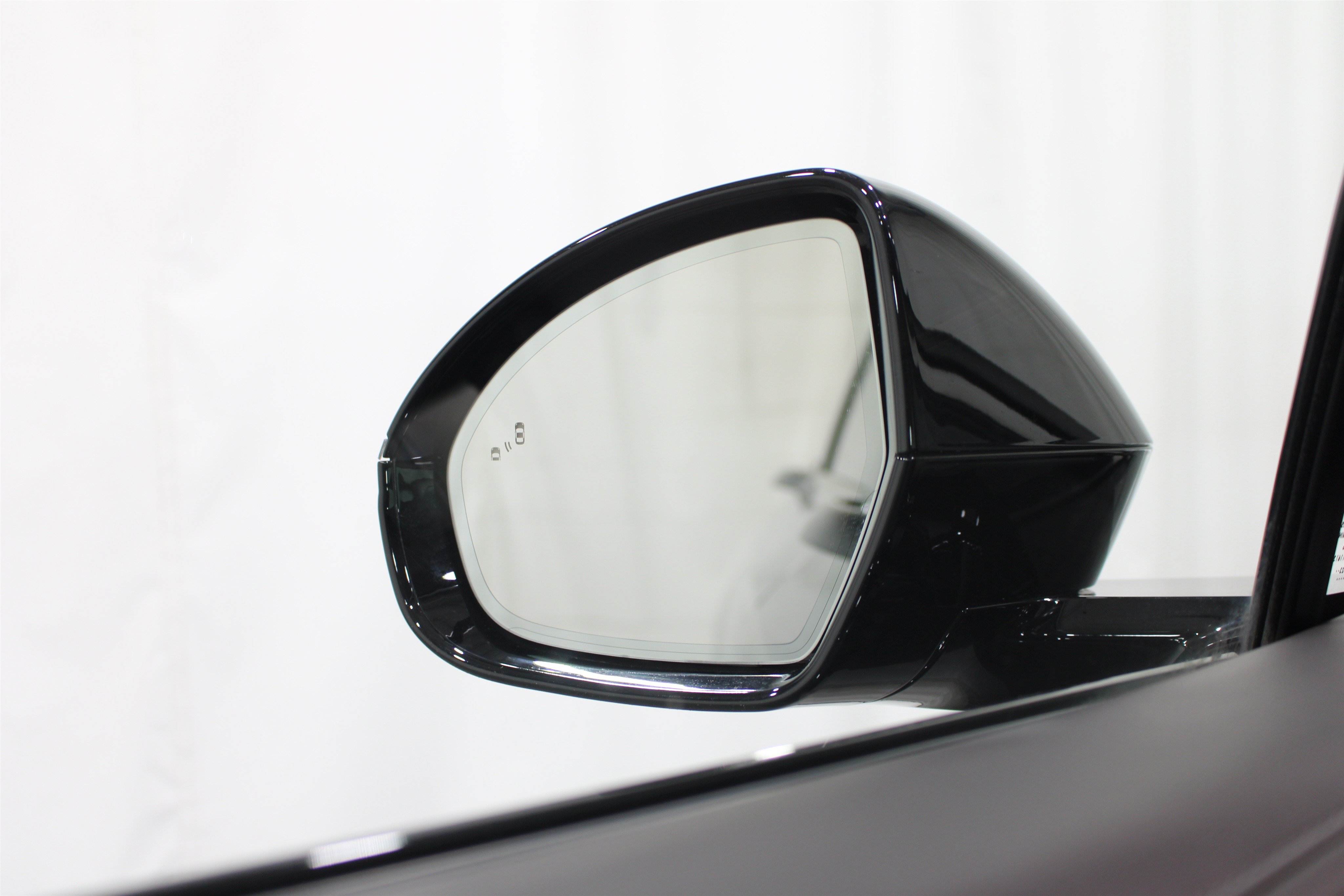 Used 2024 Lincoln Nautilus Black Label AWD/4WD image 11