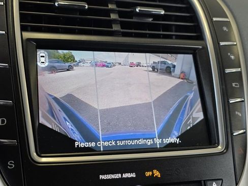 Used 2020 Lincoln Nautilus Reserve AWD/4WD image 21
