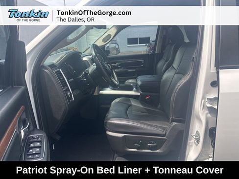 Used 2017 RAM 1500 Laramie w/ Convenience Group AWD/4WD image 14