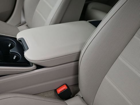 Certified 2026 Porsche Panamera image 20