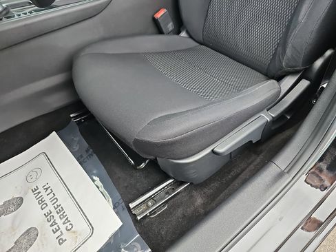 Used 2023 Nissan Sentra S image 33