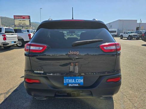 Used 2016 Jeep Cherokee 75th Anniversary image 4