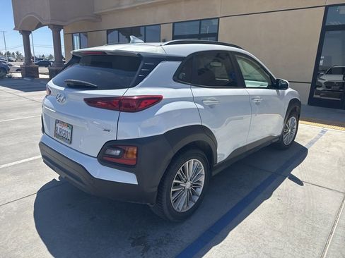 Used 2019 Hyundai Kona SEL w/ SEL Tech Package 02 AWD/4WD image 8