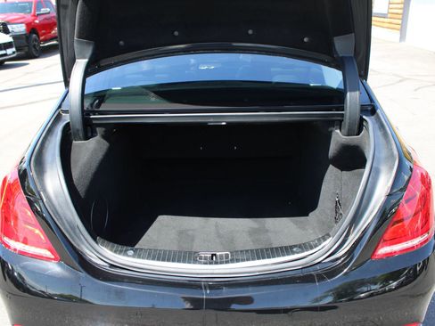 Used 2016 Mercedes-Benz Maybach S 600 image 11