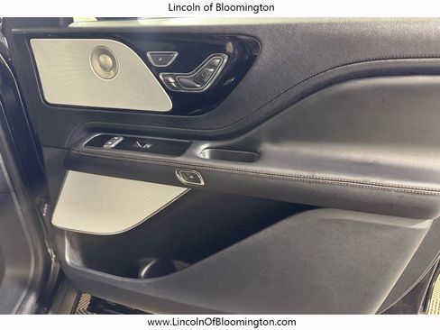 Certified 2022 Lincoln Aviator Reserve w/ Equipment Group 201A image 18
