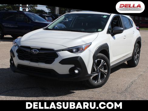 Used 2025 Subaru Crosstrek 2.0i Premium image 1