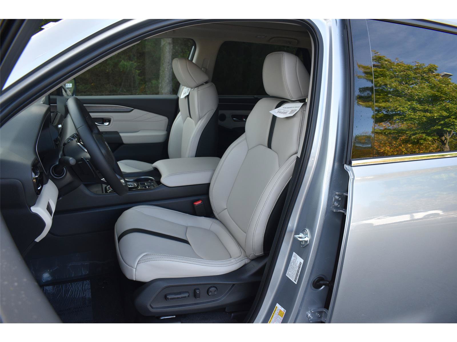 New 2026 Honda Pilot Touring image 26