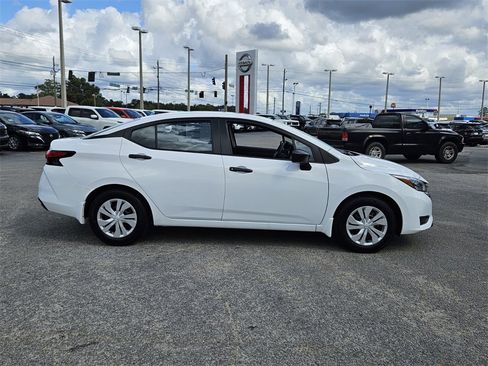 New 2025 Nissan Versa S w/ Trunk Package image 11