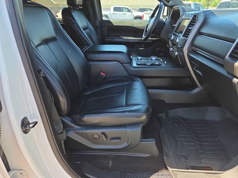 Used 2020 Ford Expedition Max XLT w/ Equipment Group 202A AWD/4WD image 22