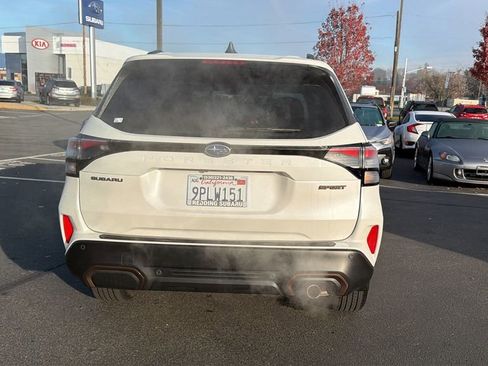 Used 2025 Subaru Forester Sport image 6