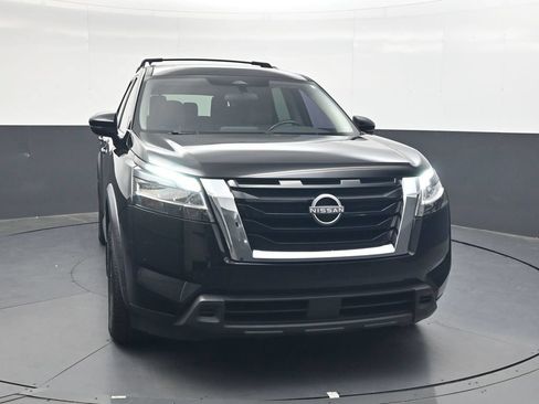 Used 2022 Nissan Pathfinder SV w/ SV Premium Package FWD image 14