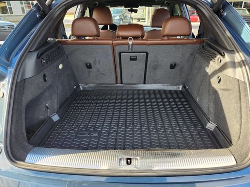 Used 2018 Audi Q3 2.0T Premium Plus w/ Premium Plus Package image 6