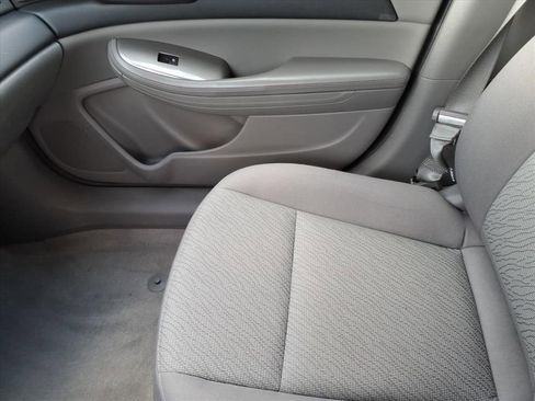 Used 2014 Chevrolet Malibu LS image 30