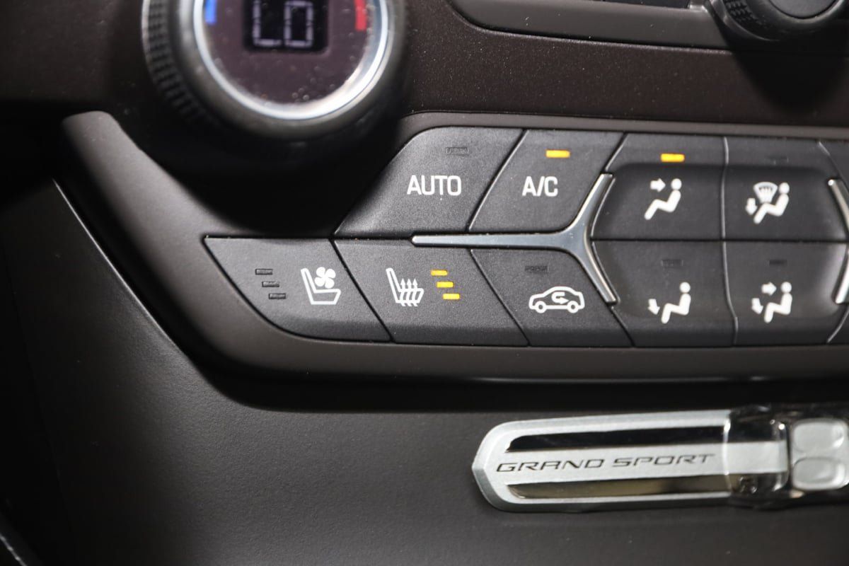 Used 2019 Chevrolet Corvette Grand Sport RWD image 8