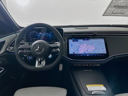 New 2026 Mercedes-Benz E 53 AMG 4MATIC Sedan image 25