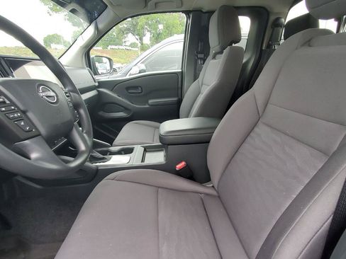 Used 2026 Nissan Frontier S w/ S Utility Package RWD image 3