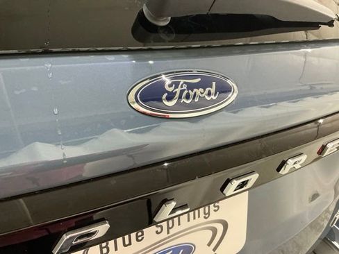 New 2026 Ford Explorer Active AWD/4WD image 5