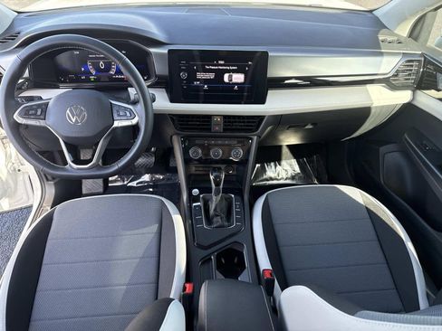 Used 2025 Volkswagen Taos S FWD image 15
