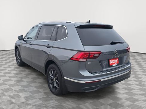 Certified 2024 Volkswagen Tiguan SE w/ Panoramic Sunroof Package AWD/4WD image 13