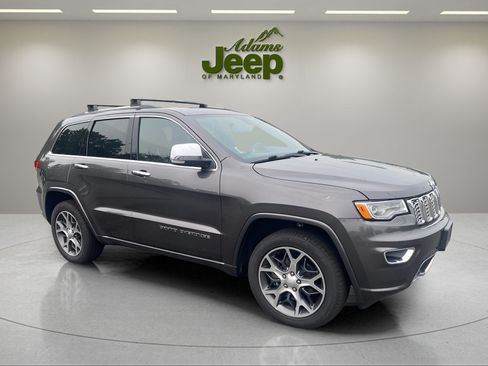 Used 2019 Jeep Grand Cherokee Overland AWD/4WD image 14