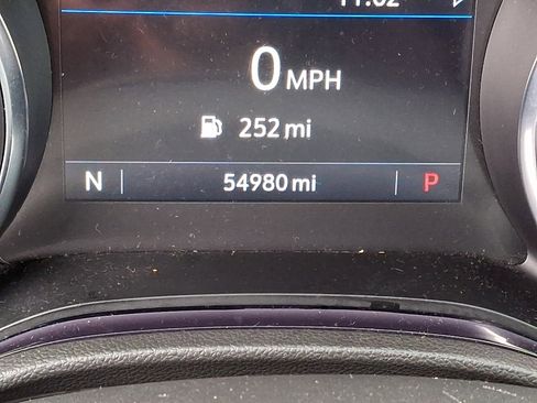 Used 2023 Buick Encore GX Essence image 19