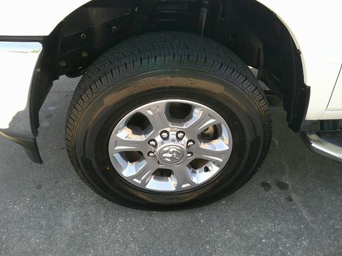 Used 2024 RAM 2500 Big Horn image 7