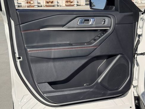 New 2026 Ford Explorer ST-Line RWD image 15