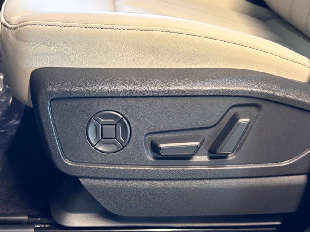 New 2026 Audi Q5 Premium AWD/4WD image 20