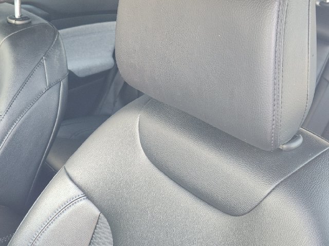 Used 2025 Jeep Compass Latitude AWD/4WD image 20
