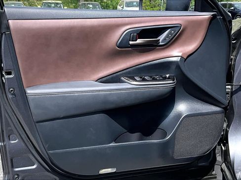 Used 2024 Toyota Crown Limited w/ Advanced Technology Package image 22