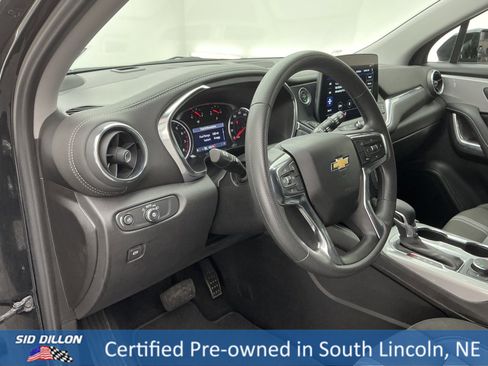 Used 2025 Chevrolet Blazer LT image 13
