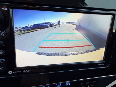 Used 2017 Toyota Corolla iM image 23