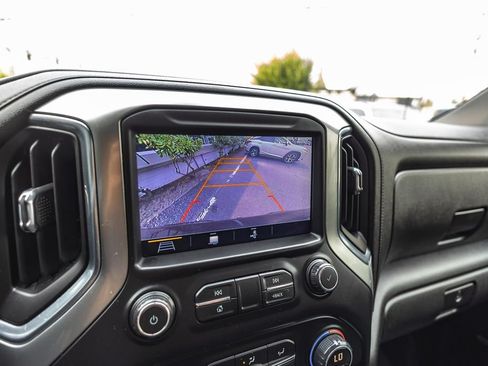 Used 2019 Chevrolet Silverado 1500 RST AWD/4WD image 16