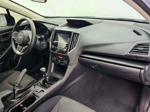 Used 2018 Subaru Crosstrek 2.0i image 22