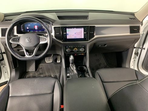 Used 2021 Volkswagen Atlas SEL R-Line image 35