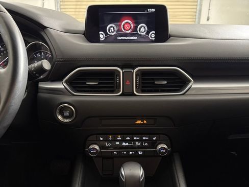Used 2019 MAZDA CX-5 Touring image 17
