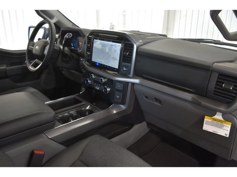 New 2025 Ford F150 XLT w/ Equipment Group 302A MID image 32