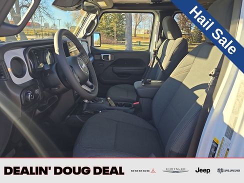 New 2026 Jeep Gladiator Sport image 10