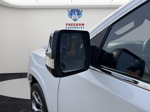 Used 2022 RAM 1500 Limited w/ Body-Colour Bumper Group image 16