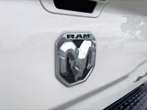 Used 2022 RAM 2500 Laramie AWD/4WD image 27