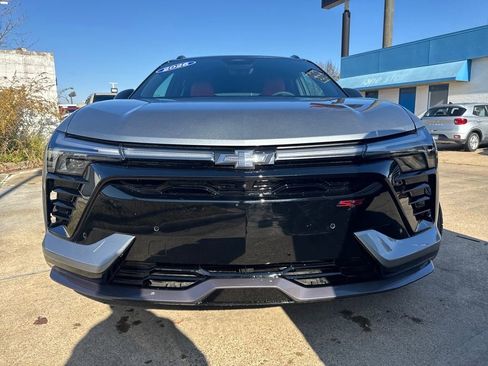 New 2026 Chevrolet Blazer EV SS image 3